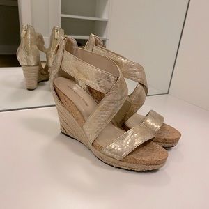 Adrienne Vittadini Espedrilles - Gold Snakeskin